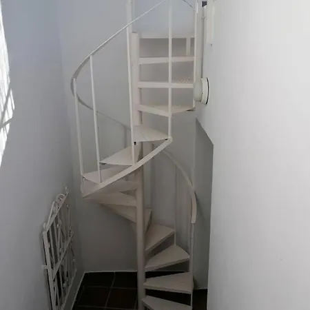 House Maruja Includes 2 Complet With Wifi & Jacuzzi Holiday home