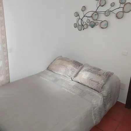 House Maruja Includes 2 Complet With Wifi & Jacuzzi Holiday home