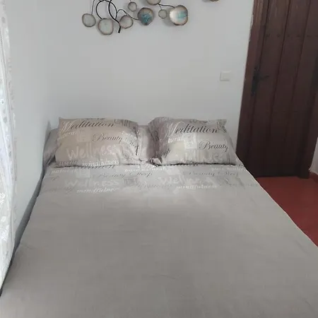 House Maruja Includes 2 Complet With Wifi & Jacuzzi Holiday home