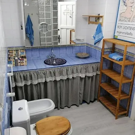House Maruja Includes 2 Complet With Wifi & Jacuzzi Holiday home