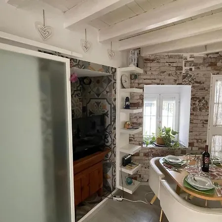 Сasa de vacaciones House Maruja With Wifi & Jacuzzi Cutar