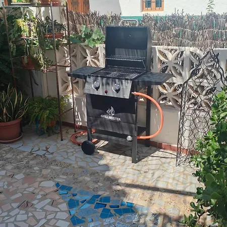 House Maruja With Wifi & Jacuzzi Сasa de vacaciones