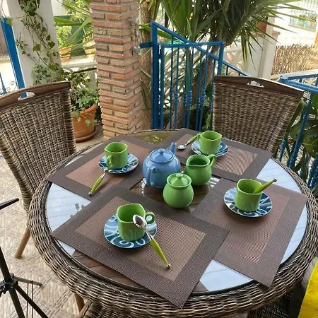 House Maruja With Wifi & Jacuzzi Сasa de vacaciones Cutar